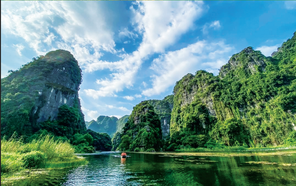 JOURNEY 01: HOA LU TAM COC/TRANG AN HANG MUA  PHAT DIEM STONE CATHEDRAL